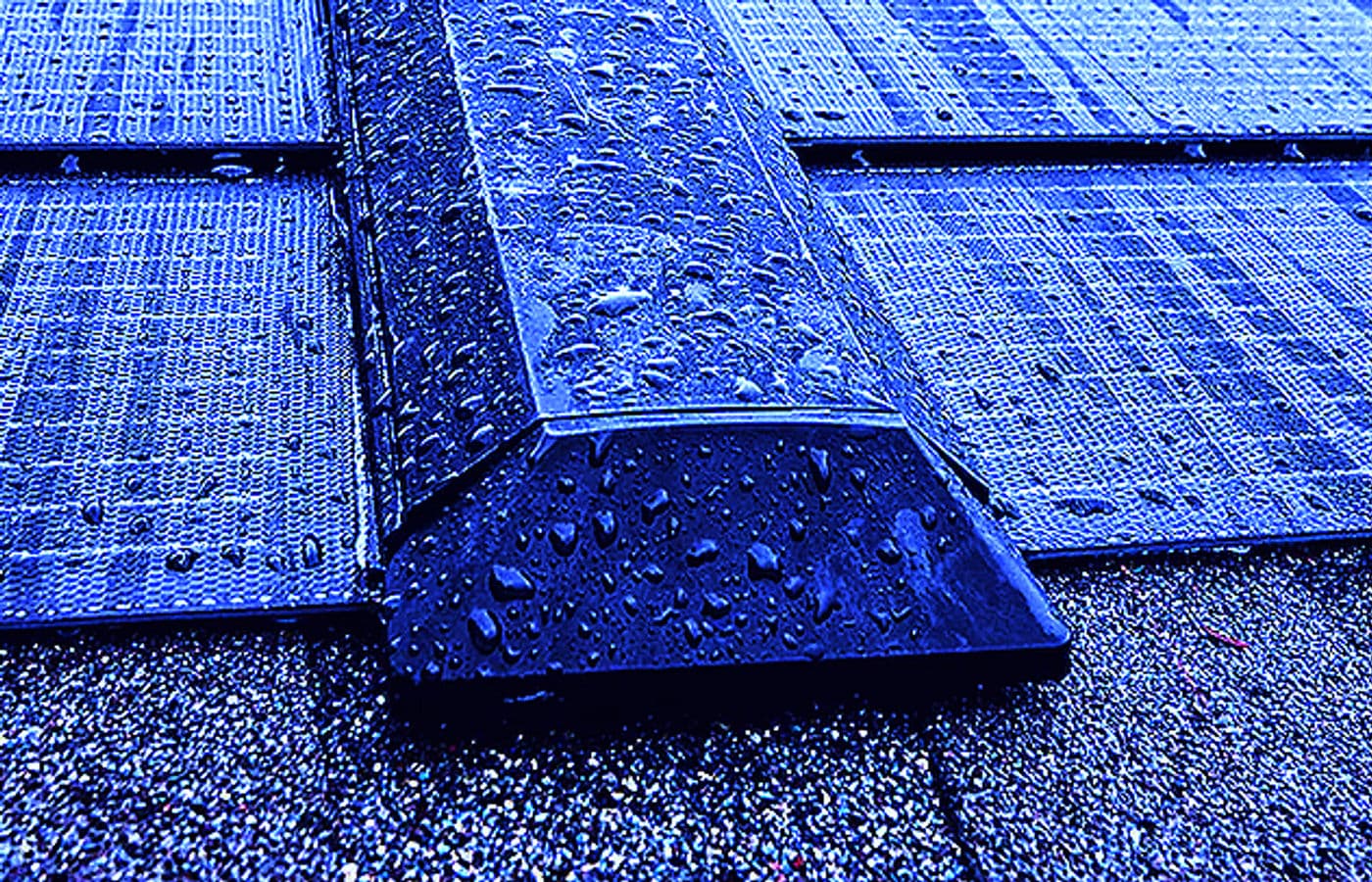 GAF Timberline Solar | Warm Home Inc GAF Timberline Solar energy shingles close-up from Warm Home Inc solar offerings